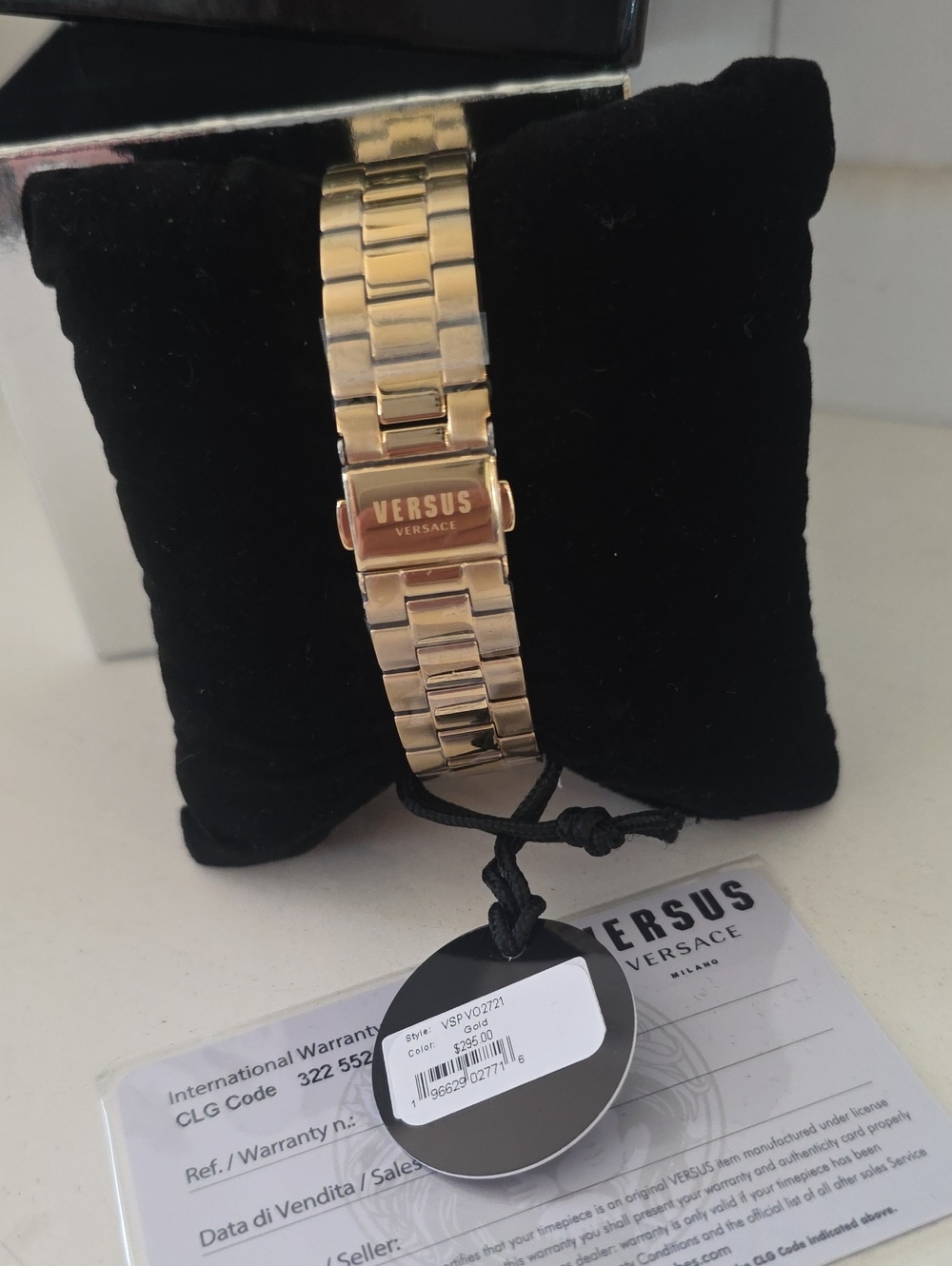 NIB Versus Versace Watch - Picture 3 of 6